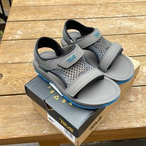 Boys Teva sandals